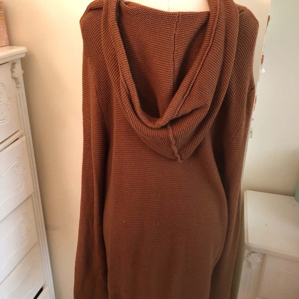 Sweater - Picture 2 of 3